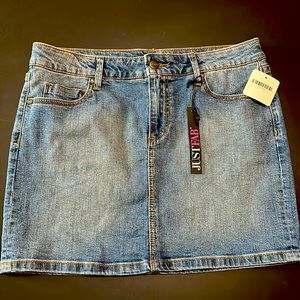 “Just Fab” Denim Mini Skirt Sz 29 NWT